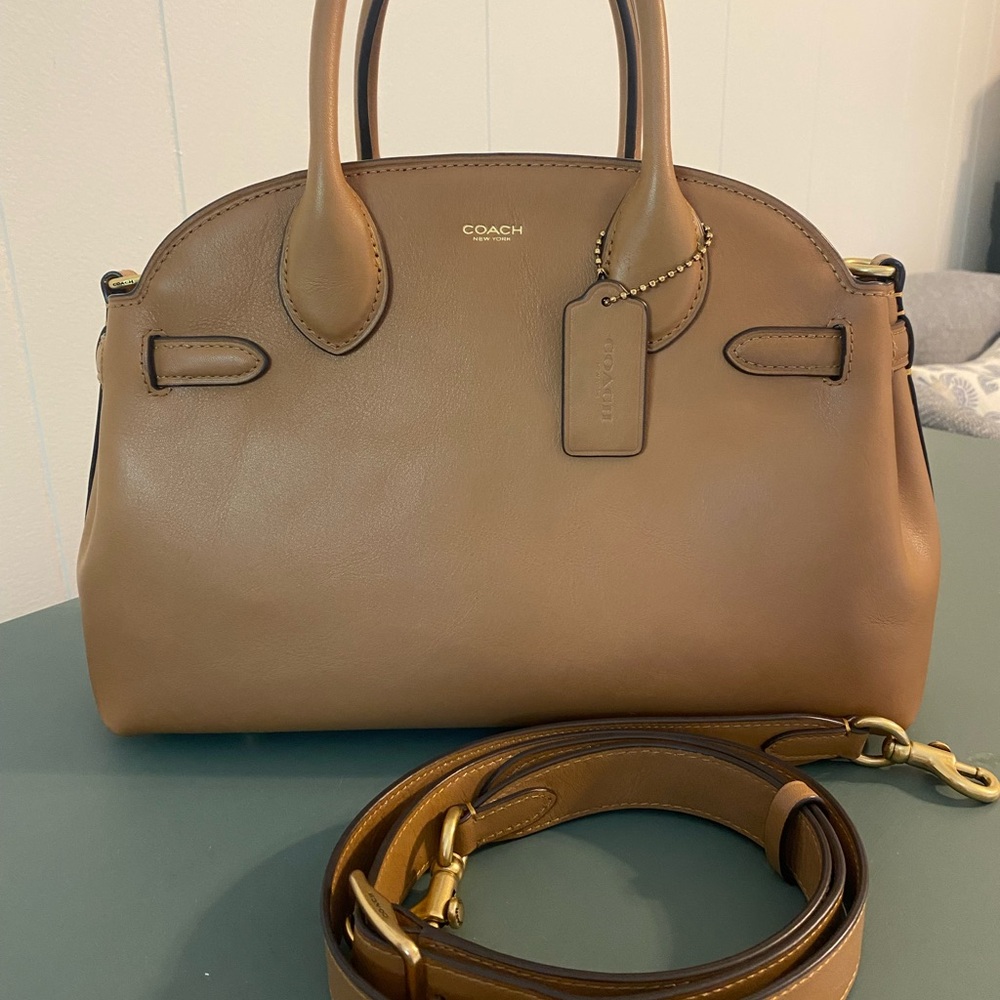 Coach Empire 28 Honey Brown